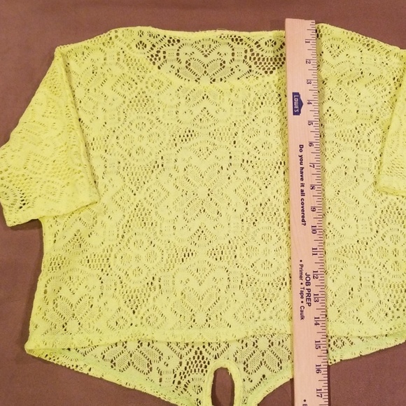 See thru top - Picture 3 of 4